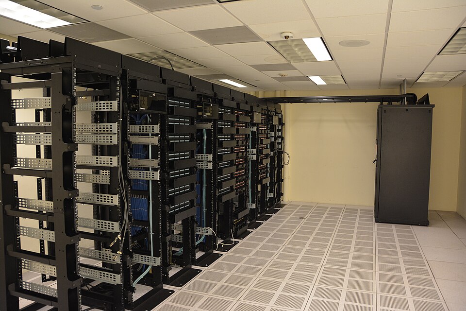 Plesk Panele Alternatif En İyi Web Hosting Kontrol Panelleri Nelerdir?